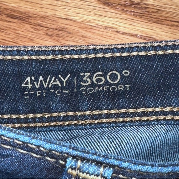 REVOLVE DL1961 Angel Mid Rise Skinny Jeans Size 27 EUC - Picture 5 of 15